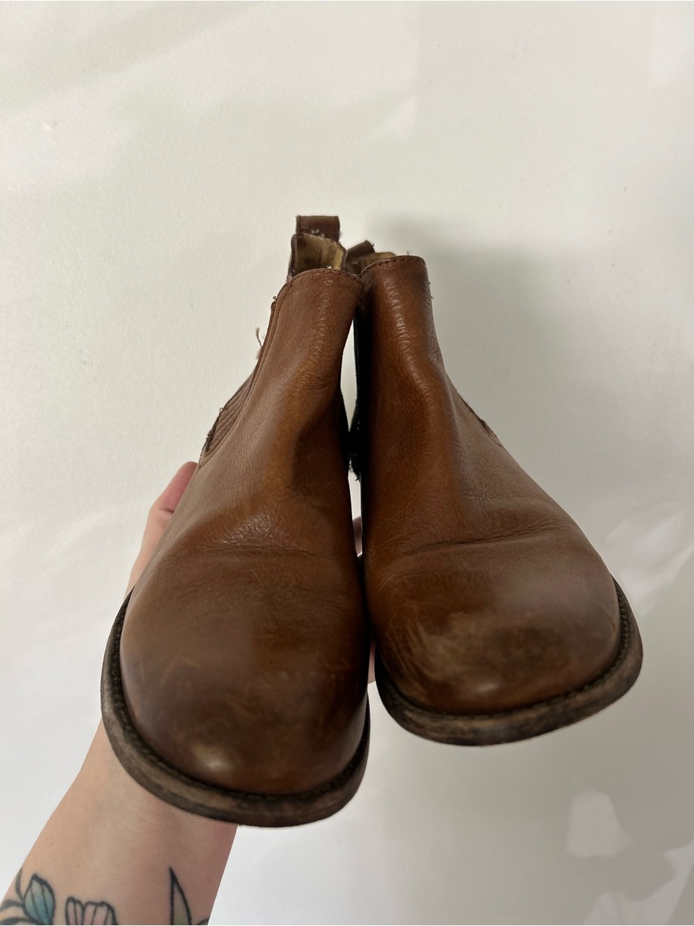FRYE Pippa Chelsea Cognac Size 6 - Picture 2 of 7